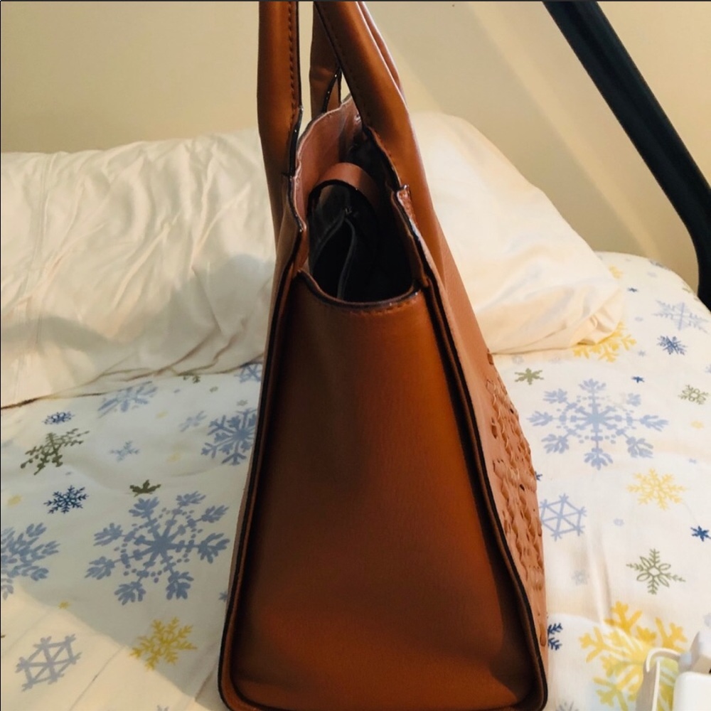 Kate Spade Purse - Picture 6 of 6